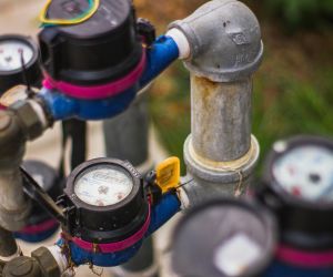 Why choose toilet installation LLC for toilet installation in Federal Way